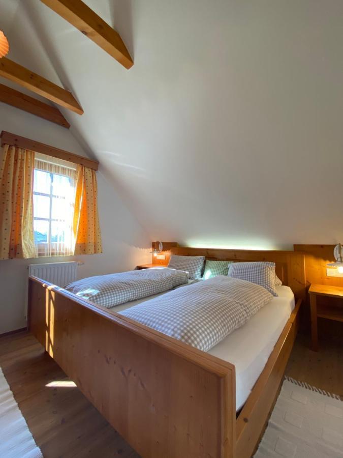 Villa Kuerbishof Gartner à Fehring Extérieur photo