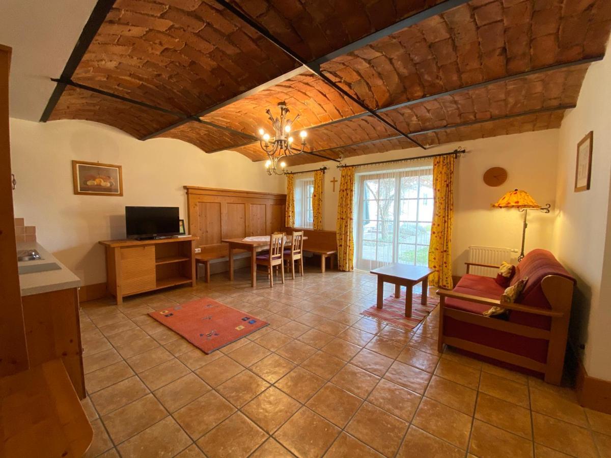 Villa Kuerbishof Gartner à Fehring Extérieur photo