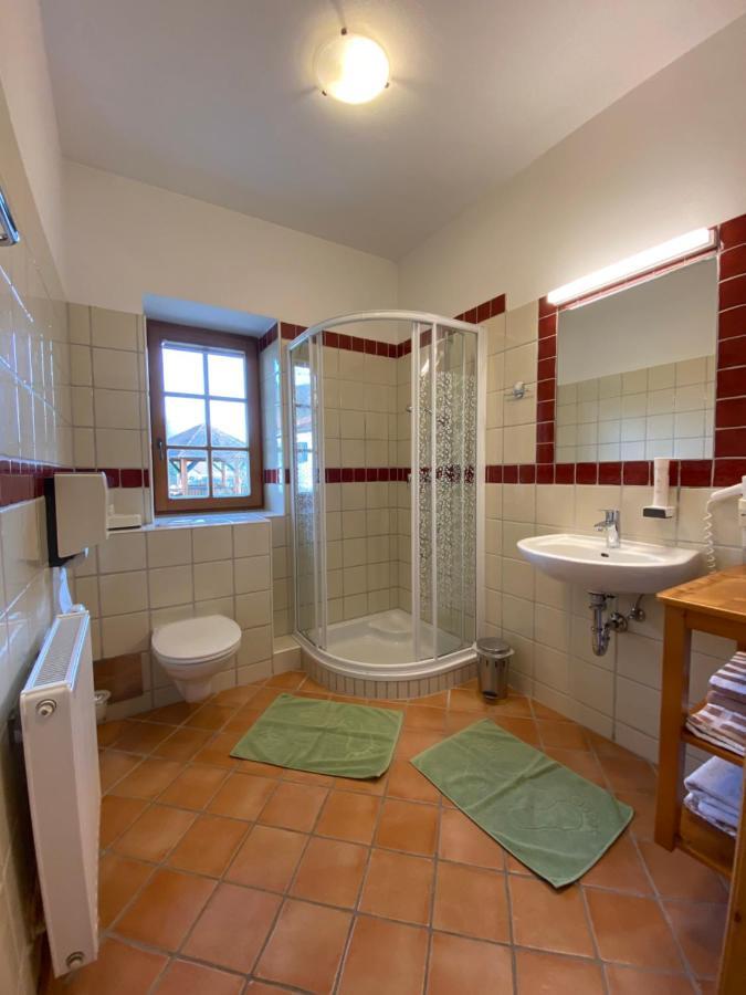 Villa Kuerbishof Gartner à Fehring Extérieur photo